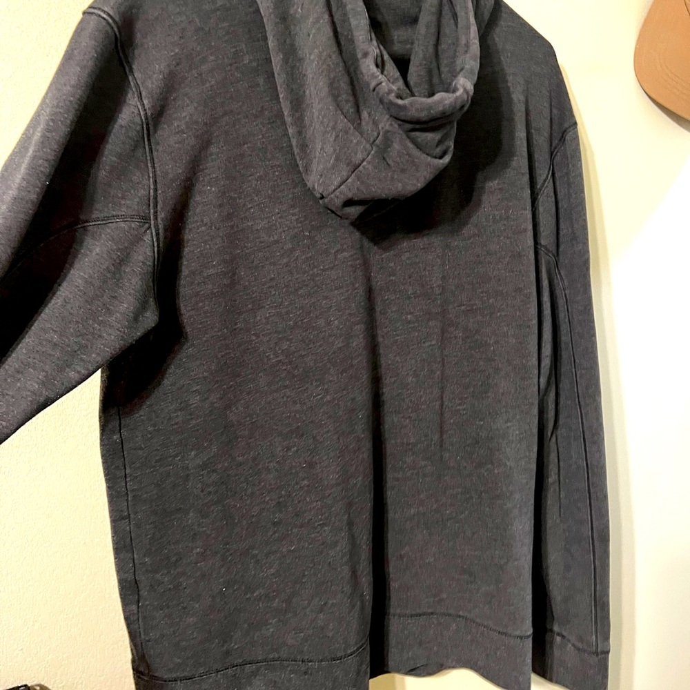 TxRH zip up